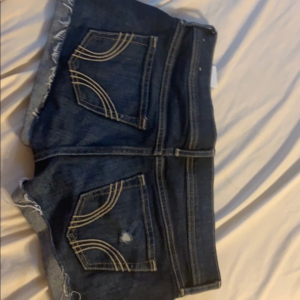 Shorts - Picture 2 of 2
